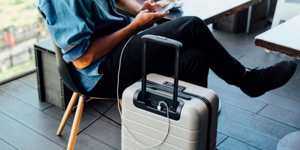 Những vật dụng cần thiết khi đi du lịch một mình